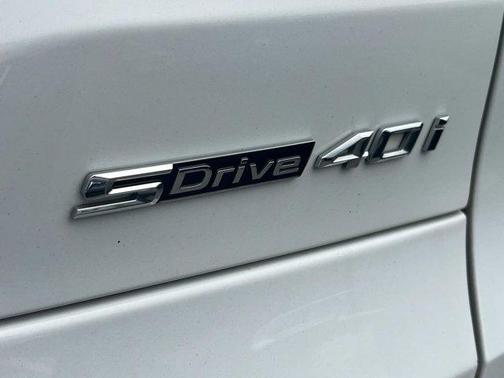2023 BMW X5 sDrive40i