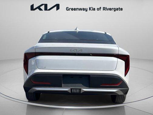 Snow White Pearl 2026 Kia K4 LX