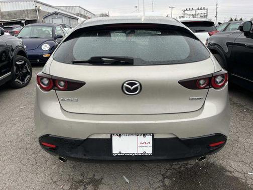 2023 Mazda Mazda3 FWD w/Preferred Package