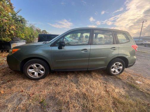 2015 Subaru Forester 2.5i