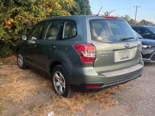 2015 Subaru Forester 2.5i