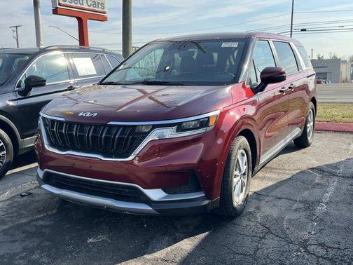 2024 Kia Carnival LX