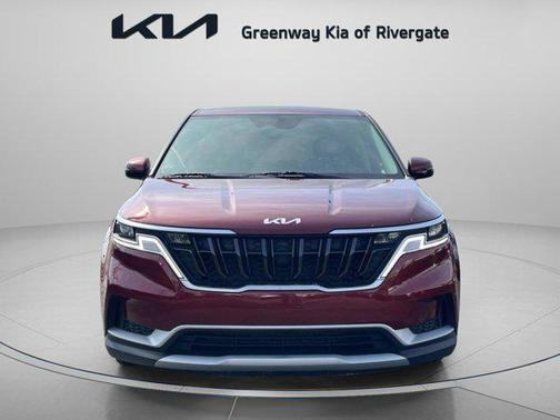 2024 Kia Carnival LX