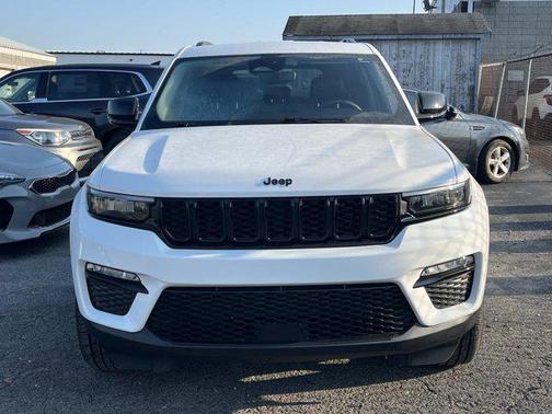 2023 Jeep Grand Cherokee Limited X