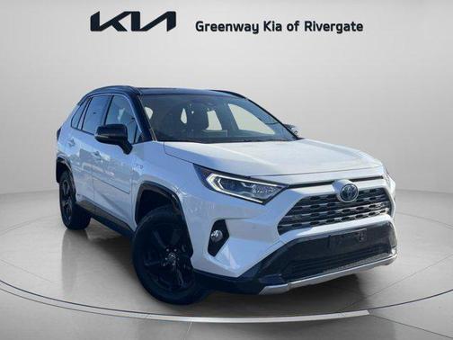 2019 Toyota RAV4 Hybrid SE
