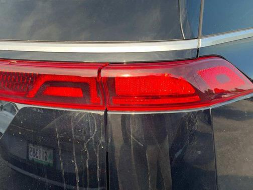 2022 Kia Carnival EX
