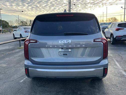 2024 Kia Telluride LX