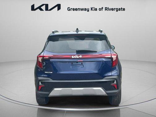 2025 Kia Seltos EX