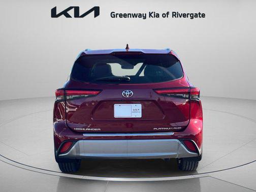 2020 Toyota Highlander Platinum