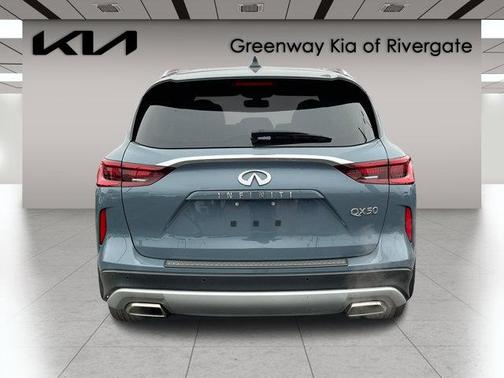2022 INFINITI QX50 ESSENTIAL