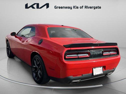 2021 Dodge Challenger SXT
