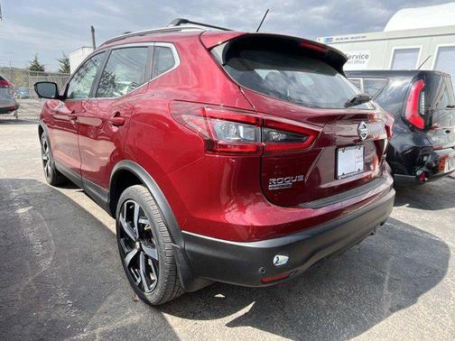 2021 Nissan Rogue Sport SL