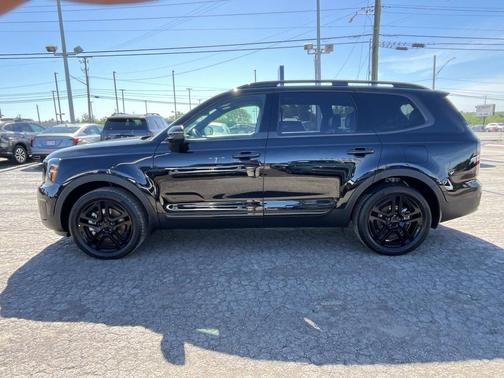 Ebony Black 2025 Kia Telluride EX X-Line
