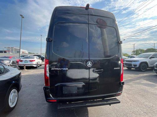 2019 Mercedes-Benz Sprinter 2500 High Roof V6