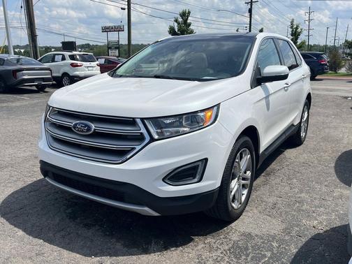 White Platinum 2018 Ford Edge Titanium