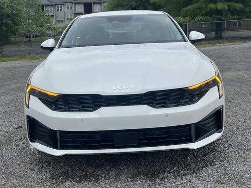 Snow White Pearl 2026 Kia K5 LXS FWD