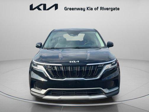 2023 Kia Carnival LX