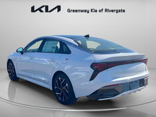 Snow White Pearl 2026 Kia K5 EX