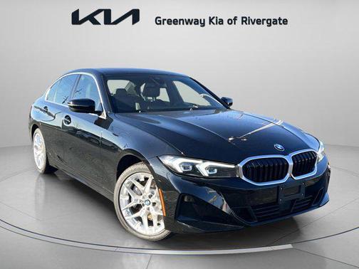 2025 BMW 330 xDrive