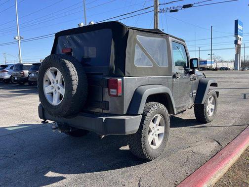 2017 Jeep Wrangler Sport