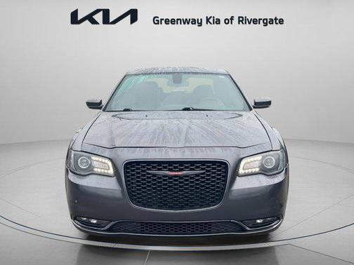 2022 Chrysler 300 S