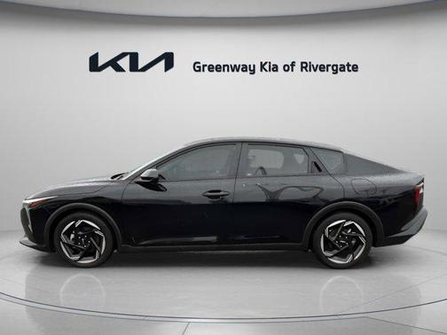Aurora Black Pearl 2025 Kia K4 EX