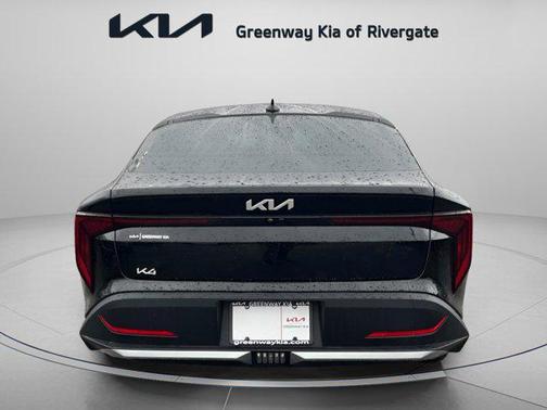 Aurora Black Pearl 2025 Kia K4 EX