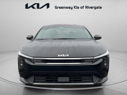 Aurora Black Pearl 2025 Kia K4 EX
