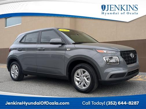 2021 Hyundai VENUE SE