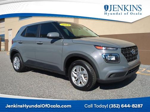 2021 Hyundai VENUE SE