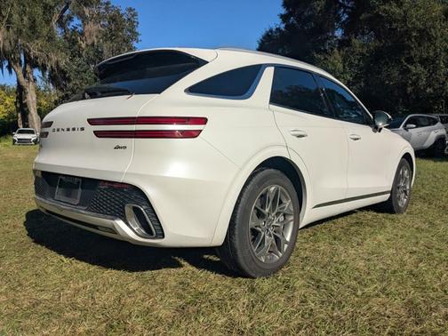 2025 Genesis GV70 2.5T