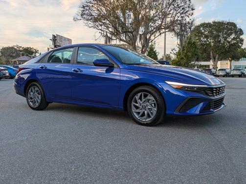2026 Hyundai ELANTRA HEV Blue