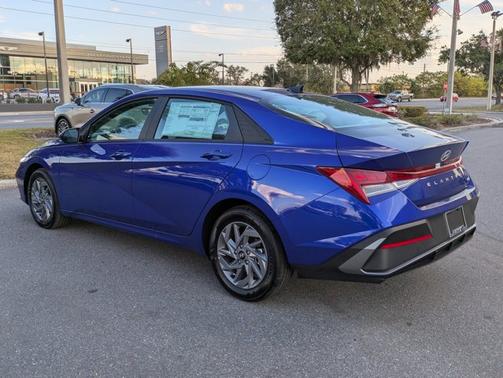 2026 Hyundai ELANTRA HEV Blue
