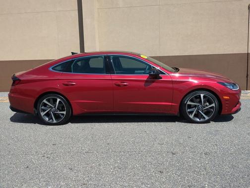2023 Hyundai SONATA SEL Plus
