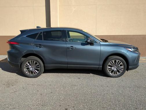 2021 Toyota Venza Limited