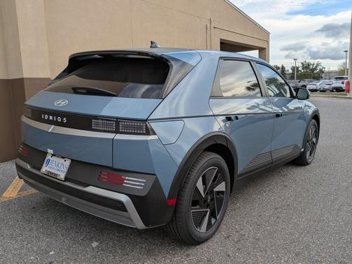 2026 Hyundai IONIQ 5 SEL