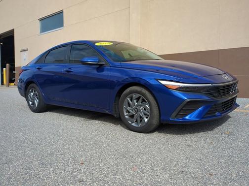 2024 Hyundai ELANTRA HEV Blue