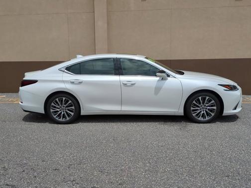 2019 Lexus ES 350 Luxury