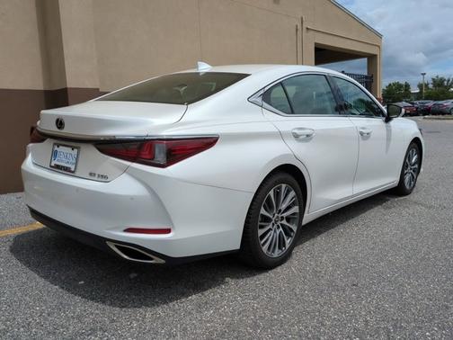 2019 Lexus ES 350 Luxury