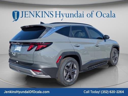 Hampton Gray 2026 Hyundai TUCSON SEL