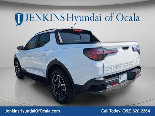 Atlas White 2026 Hyundai SANTA CRUZ Limited