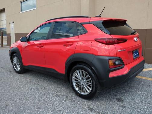 2020 Hyundai KONA SEL