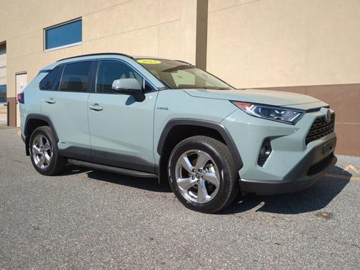 2021 Toyota RAV4 Hybrid XLE Premium