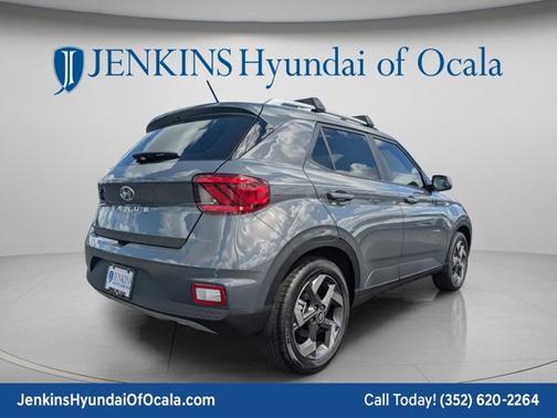 Ecotronic Gray 2026 Hyundai VENUE SEL
