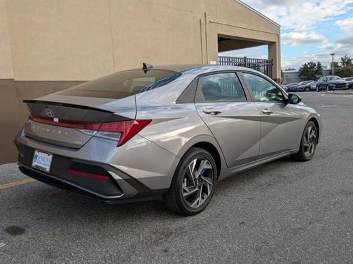 2025 Hyundai ELANTRA HEV Blue