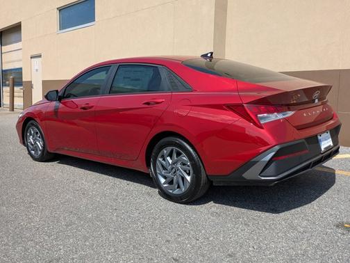 2025 Hyundai ELANTRA HEV Blue