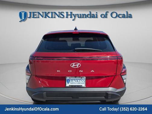 2026 Hyundai KONA SE