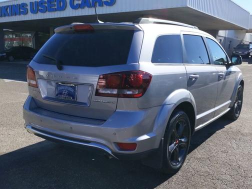 2020 Dodge Journey Crossroad
