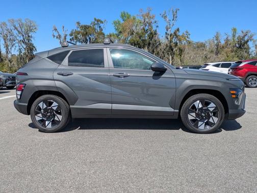 2025 Hyundai KONA SEL Convenience