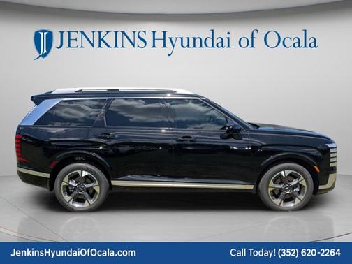 Abyss Black Pearl 2026 Hyundai Palisade Hybrid Limited
